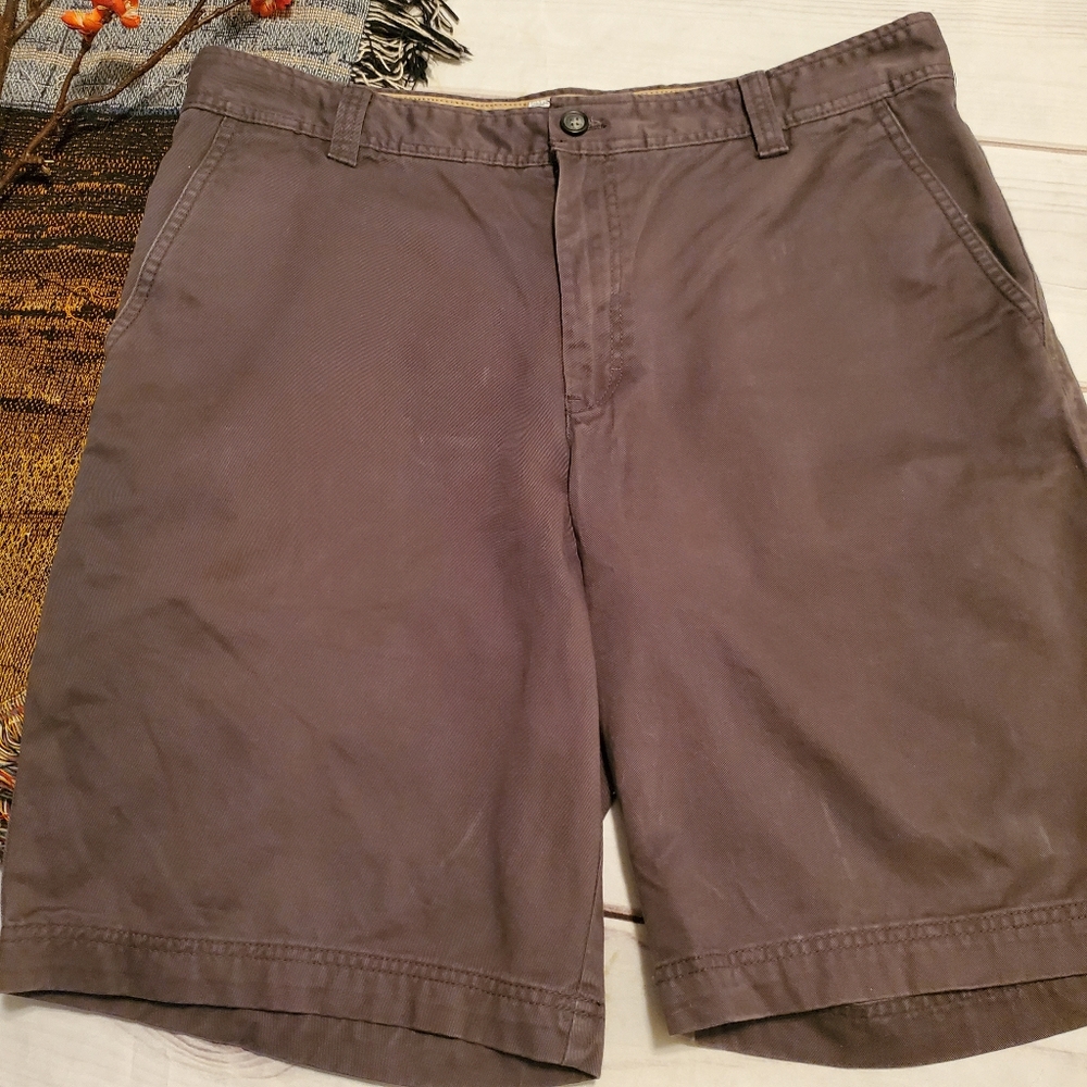 Izod Saltwater Flat Front Mens Cotton Shorts 36